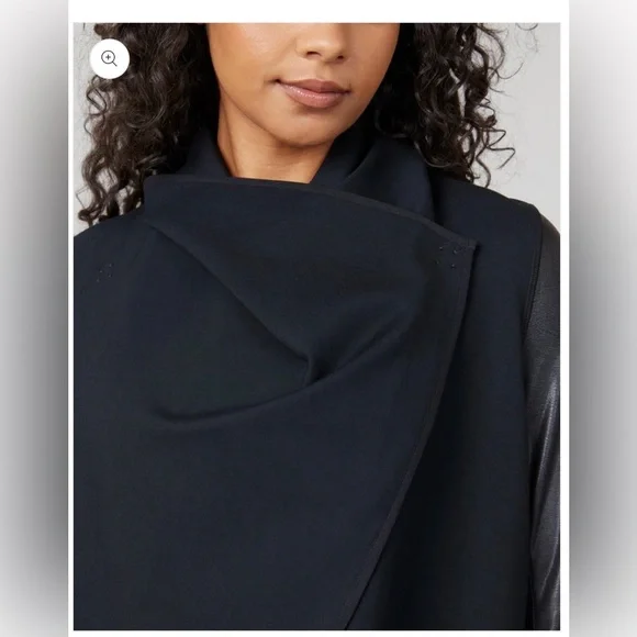 NWOT Spanx Drape Front Jacket Very Black - Picture 4 of 11